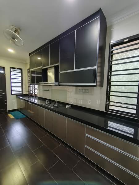 Bungalow for Sale in Bandar Seri Putra (Bangi) - Effendy Shohaili - Kitchen - PropertyGuru.com.my