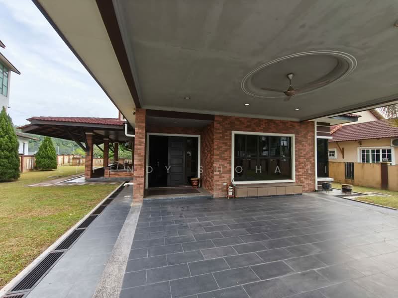 Bungalow for Sale in Bandar Seri Putra (Bangi) - Effendy Shohaili - Exterior - PropertyGuru.com.my