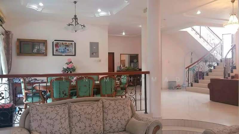 Bungalow House untuk Dijual di Kamunting (Perak) - Reen Mohamad - Living Room - PropertyGuru.com.my