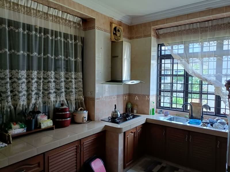 Bungalow House untuk Dijual di Kamunting (Perak) - Reen Mohamad - Kitchen - PropertyGuru.com.my