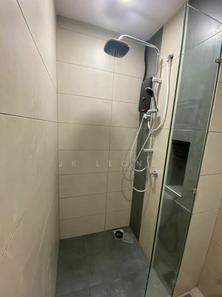Service Residence for Rent at Plaza @ Kelana Jaya - JK Leong - Bathroom - PropertyGuru.com.my