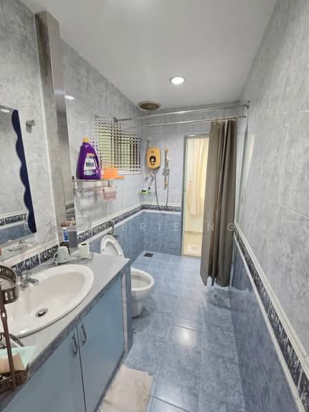 Rumah Teres 2-Tingkat untuk Dijual di Bandar Menjalara (Kuala Lumpur) - Valerie Ng - Bathroom - PropertyGuru.com.my