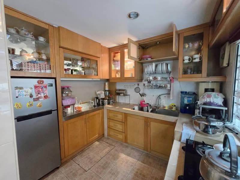 Rumah Teres 2-Tingkat untuk Dijual di Bandar Menjalara (Kuala Lumpur) - Valerie Ng - Kitchen - PropertyGuru.com.my
