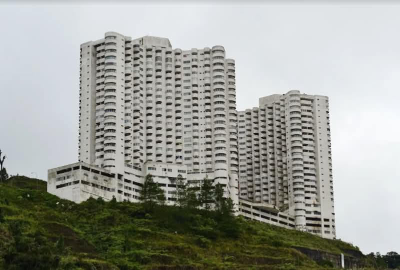 Apartment for Sale at Golden Hills Resort (Amber Court Apartment) - Fifi Natasya - Exterior - PropertyGuru.com.my