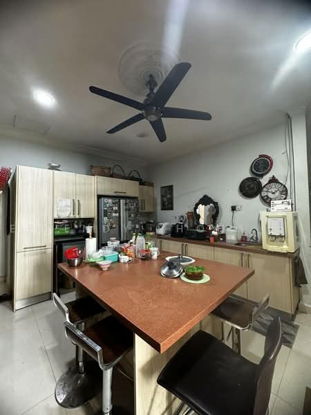 Rumah Berkembar untuk Dijual di Gombak (Selangor) - Effendy Shohaili - Kitchen - PropertyGuru.com.my
