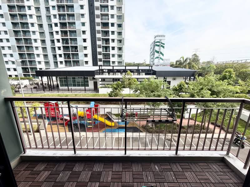 Service Residence for Sale at Desaru Utama Residence - Fakhrul Imlan - Balcony - PropertyGuru.com.my