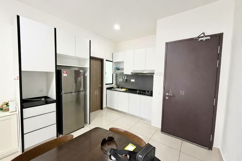 Service Residence for Sale at Desaru Utama Residence - Fakhrul Imlan - Kitchen - PropertyGuru.com.my