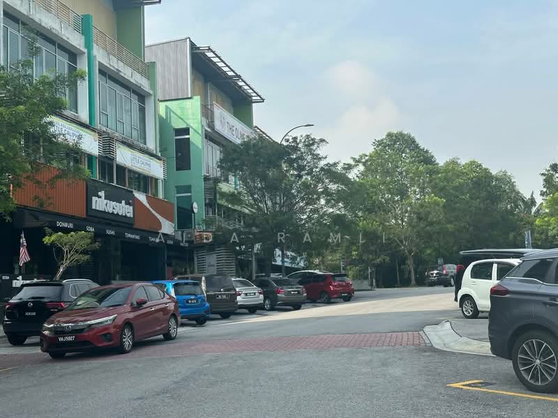 Shop / Office for Sale in Bukit Jelutong (Shah Alam) - Aida Ramli - PropertyGuru.com.my