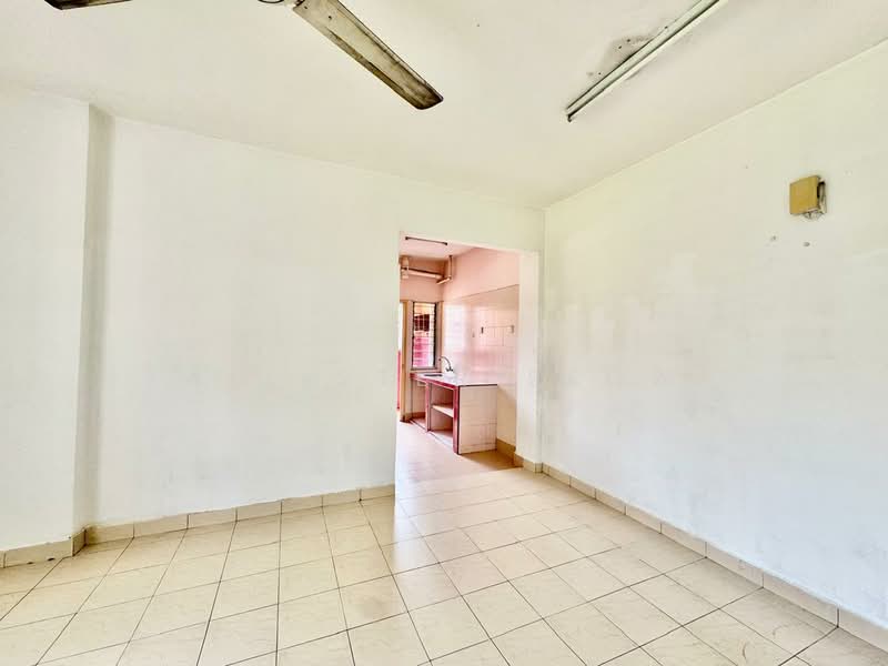 Apartment for Sale at Pangsapuri Randa - Allister Seow - Interior - PropertyGuru.com.my