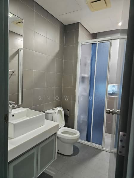 Servis Apartment untuk Dijual di Mercu Summer Suites - Snow Pu - Bathroom - PropertyGuru.com.my