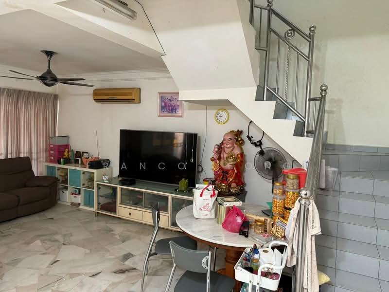 2-storey Terraced House for Sale in Taman Daya (Kepong) - Franco Leong - Living Room - PropertyGuru.com.my