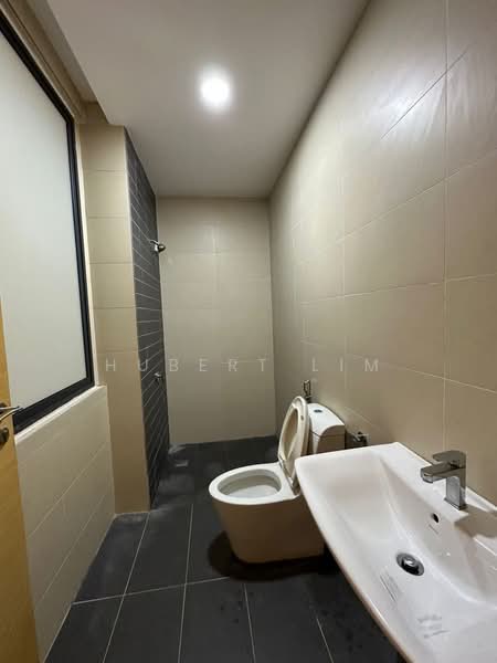 3.5-storey Terraced House for Rent in Damansara Perdana (Selangor) - Hubert Lim - Bathroom - PropertyGuru.com.my