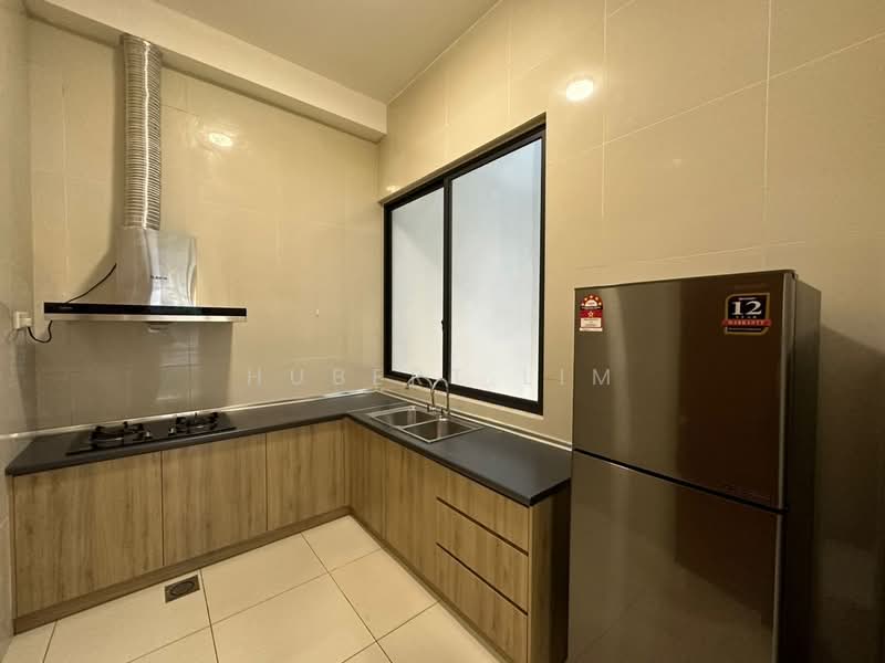 3.5-storey Terraced House for Rent in Damansara Perdana (Selangor) - Hubert Lim - Kitchen - PropertyGuru.com.my