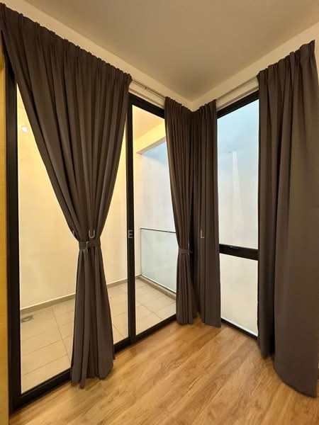 3.5-storey Terraced House for Rent in Damansara Perdana (Selangor) - Hubert Lim - Balcony - PropertyGuru.com.my