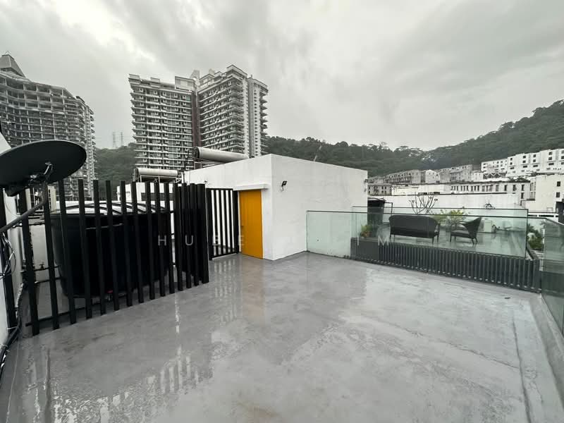3.5-storey Terraced House for Rent in Damansara Perdana (Selangor) - Hubert Lim - Exterior - PropertyGuru.com.my