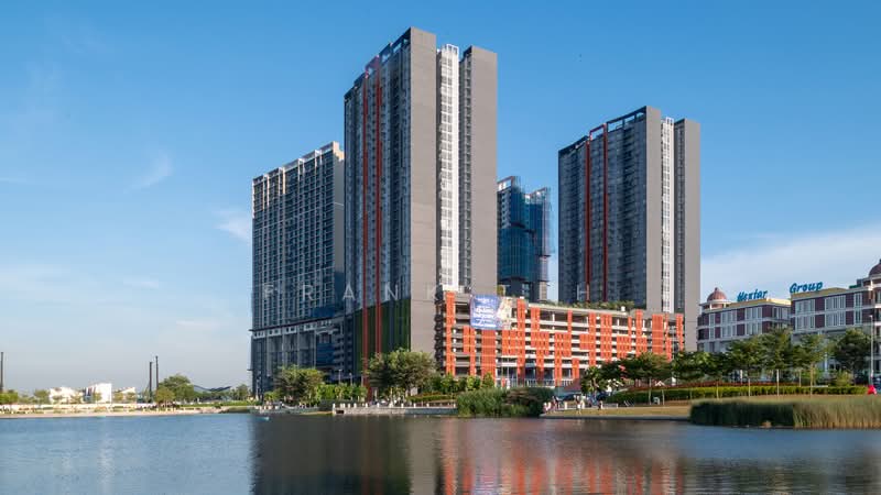 Kediaman Servis untuk Dijual di Gravit8, Klang - Frank Teh - Exterior - PropertyGuru.com.my