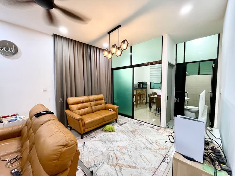 2-storey Terraced House for Sale in Bandar Seri Alam (Masai) - Fakhrul Imlan - Living Room - PropertyGuru.com.my