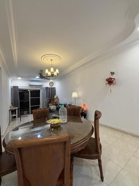 Kondominium untuk Disewa di Menara Menjalara - Carrie Paang - Living Room - PropertyGuru.com.my