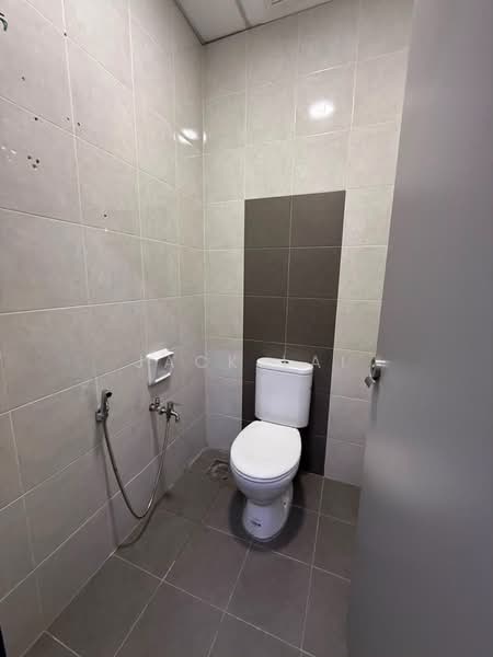 Semi-D Factory for Sale in Klang (Selangor) - Jack Lai - Bathroom - PropertyGuru.com.my