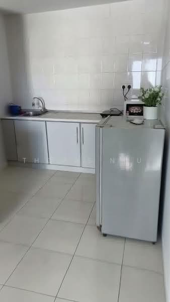 Service Residence for Rent at E-Tiara - Thomas Ngu - Kitchen - PropertyGuru.com.my