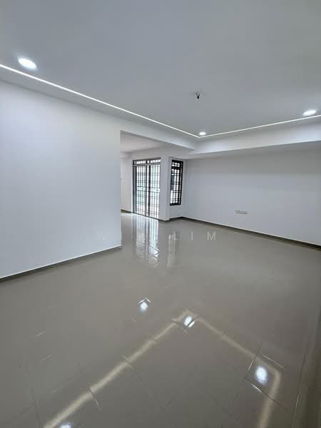 Rumah Teres 2-Tingkat untuk Dijual di Taman Pulai Perdana (Kulai) - Win Lim - Living Room - PropertyGuru.com.my