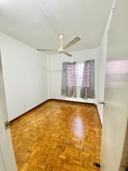 Apartment for Rent at Sri Sentosa AC4 - Erin Yusof - Bedroom - PropertyGuru.com.my