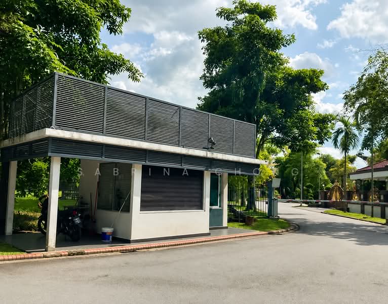 Bungalow for Sale in Seri Kembangan (Selangor) - Sabrina Chong - Exterior - PropertyGuru.com.my
