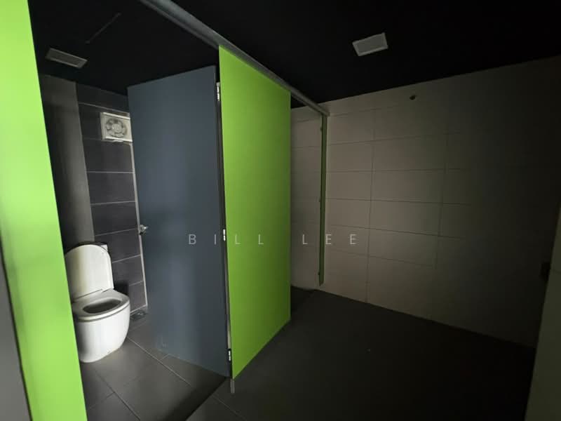 Shop / Office for Rent in Putrajaya (Putrajaya) - Bill Lee - Bathroom - PropertyGuru.com.my
