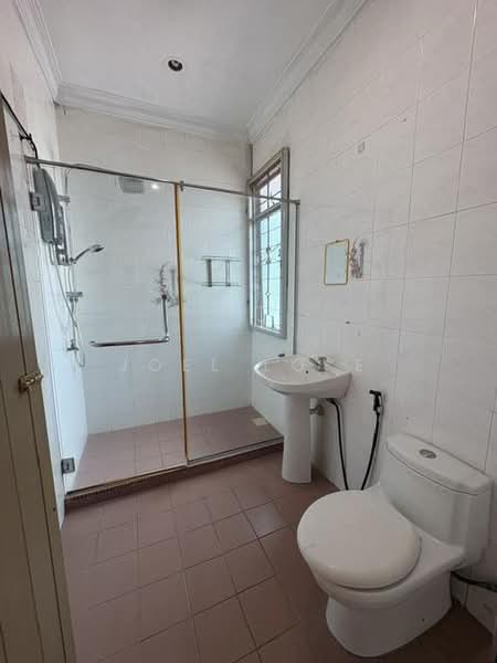 2-storey Terraced House for Sale in SS4 (Petaling Jaya) - Joel Loke - Bathroom - PropertyGuru.com.my