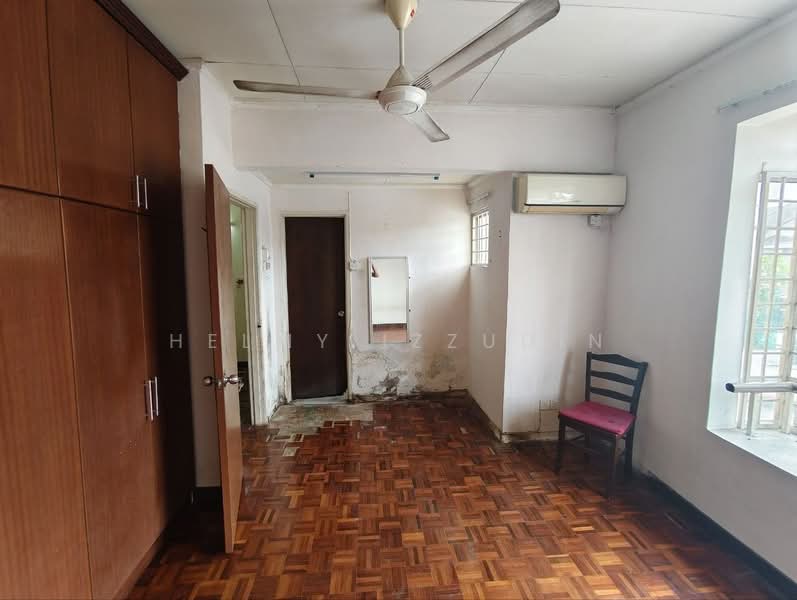 Rumah Teres 2 Tingkat untuk Dijual di Subang Bestari (Shah Alam) - HELMY IZZUDIN - Bedroom - PropertyGuru.com.my