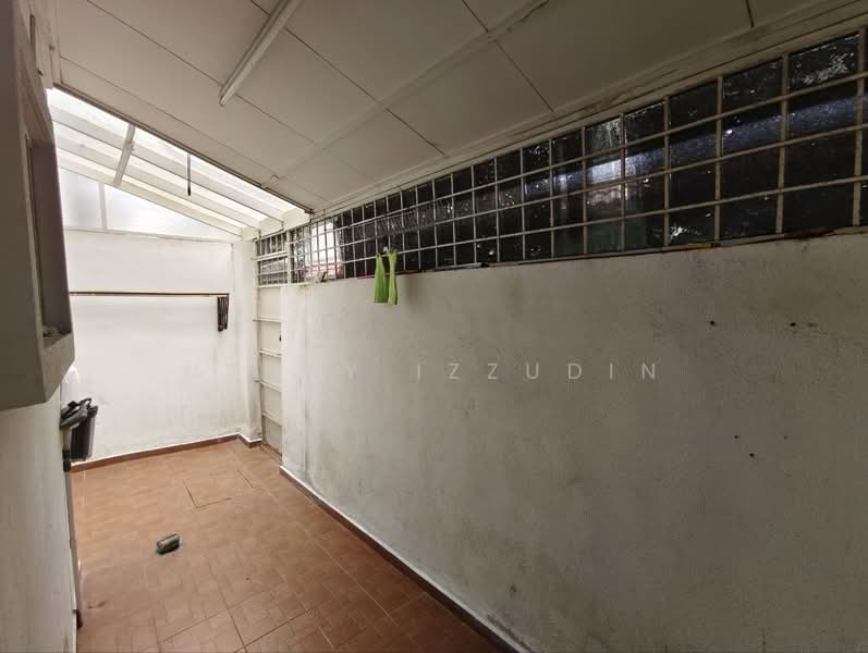 Rumah Teres 2 Tingkat untuk Dijual di Subang Bestari (Shah Alam) - HELMY IZZUDIN - Interior - PropertyGuru.com.my