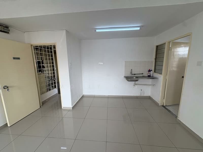 Flat for Sale at Pangsapuri Sri Meranti - Molly Cha - Interior - PropertyGuru.com.my