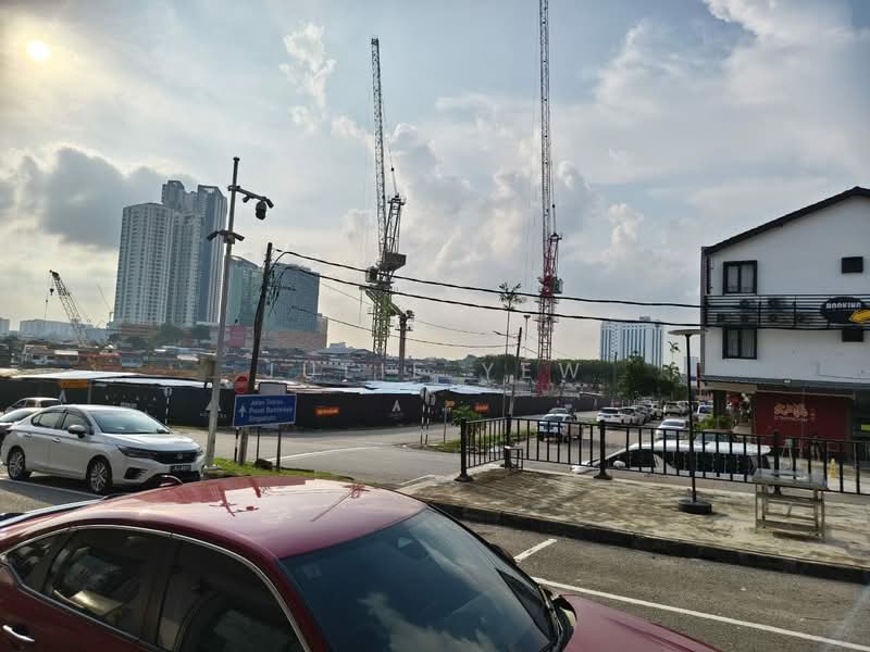 Kedai / Pejabat untuk Disewa di Taman Pelangi (Johor Bahru) - Julie Yew - Exterior - PropertyGuru.com.my