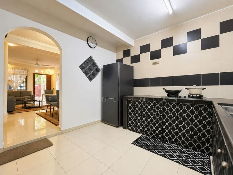 Rumah Teres 2 Tingkat untuk Dijual di Taman Nusantara (Iskandar Puteri (Nusajaya)) - Fakhrul Imlan - Kitchen - PropertyGuru.com.my