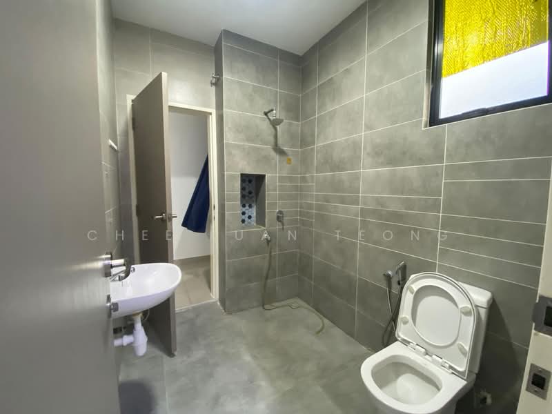 Rumah Teres 2-Tingkat untuk Disewa di Johor Bahru (Johor) - Chee Kuan Teong - Bathroom - PropertyGuru.com.my