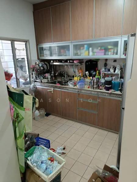 2-storey Terraced House for Sale in Taman Putra Prima (Puchong) - Jason Loh - Kitchen - PropertyGuru.com.my
