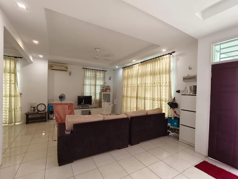 Rumah Berkembar untuk Dijual di Taman Cendana (Juru) - Jane Ng - Living Room - PropertyGuru.com.my