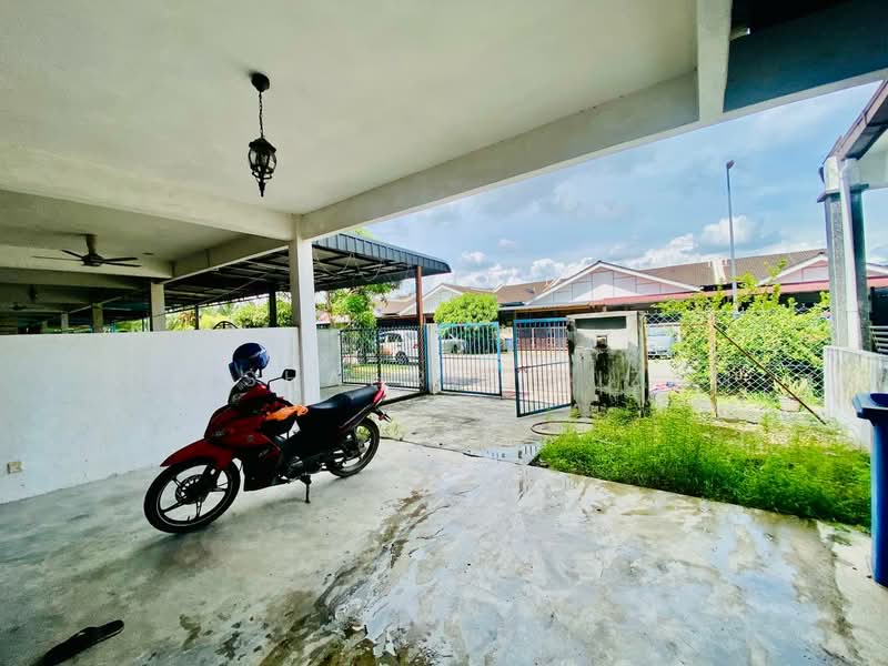 Rumah Teres 1 Tingkat untuk Dijual di Kampung Teluk Panglima Garang (Telok Panglima Garang) - Dr Shahril Nizam - Exterior - PropertyGuru.com.my