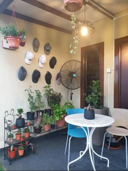 Rumah Teres 2-Tingkat untuk Dijual di Nilai Impian (Nilai) - Hamzi Ab Hadi - Exterior - PropertyGuru.com.my