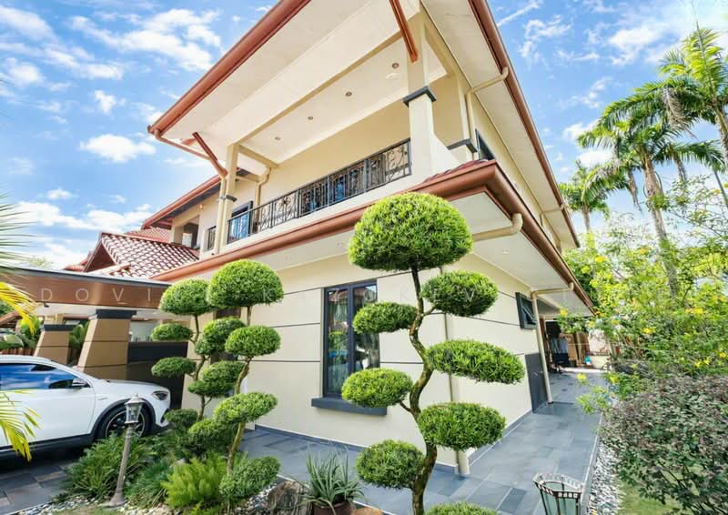 Rumah Berkembar untuk Dijual di Tropicana (Petaling Jaya) - Dovile Kazokeviciute - Exterior - PropertyGuru.com.my
