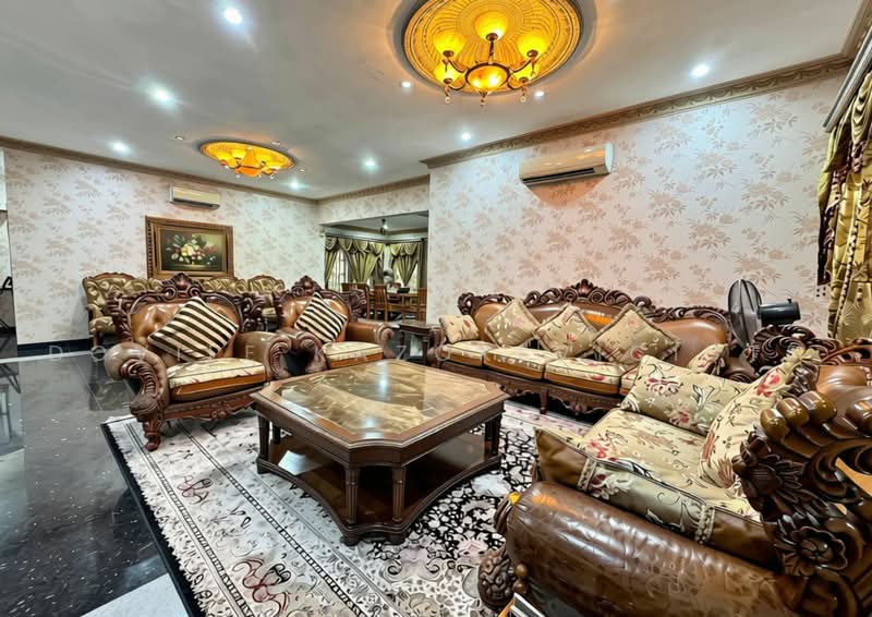 Rumah Berkembar untuk Dijual di Tropicana (Petaling Jaya) - Dovile Kazokeviciute - Living Room - PropertyGuru.com.my