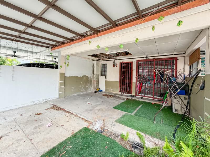 2-storey Terraced House for Sale in Bandar Saujana Putra (Tanjong Duabelas) - Izzah Alias - Exterior - PropertyGuru.com.my