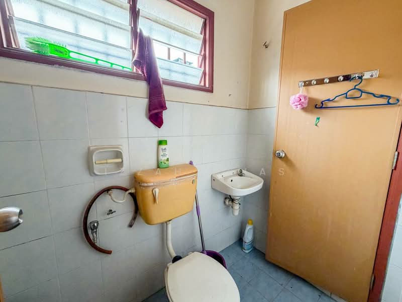 2-storey Terraced House for Sale in Bandar Saujana Putra (Tanjong Duabelas) - Izzah Alias - PropertyGuru.com.my
