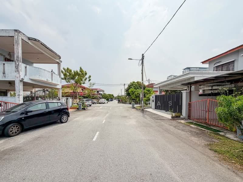 2-storey Terraced House for Sale in Bandar Saujana Putra (Tanjong Duabelas) - Izzah Alias - PropertyGuru.com.my