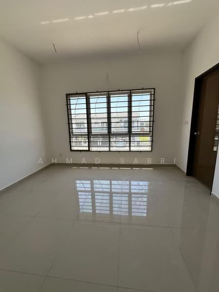 Rumah Teres 2-Tingkat untuk Disewa di Kota Warisan (Sepang) - Ahmad Sabri - Interior - PropertyGuru.com.my
