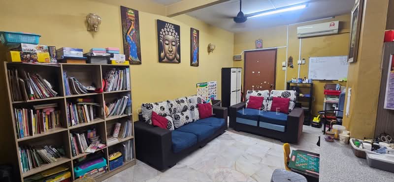 Apartment for Sale at Subang Perdana Goodyear Court 5 - Michael Lee - Living Room - PropertyGuru.com.my