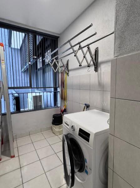Kediaman Servis untuk Disewa di Ativo Suites @ Damansara Avenue - Mandy Liew - Balcony - PropertyGuru.com.my