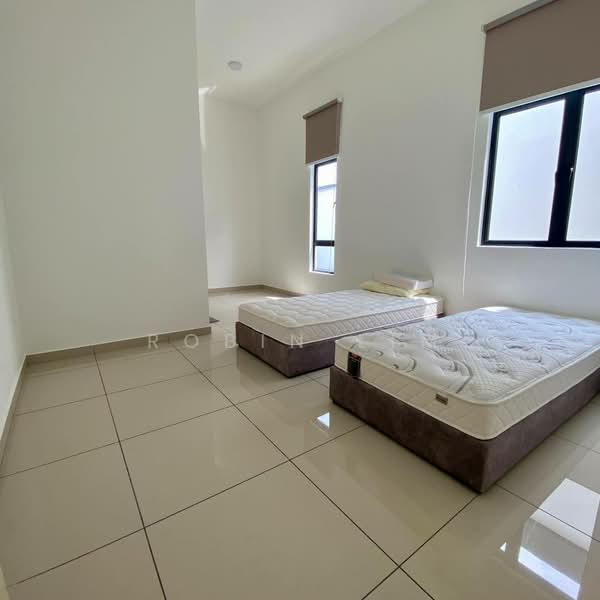 Cluster House for Sale in Taman Desa Tebrau (Tebrau) - Robin Lim - Bedroom - PropertyGuru.com.my