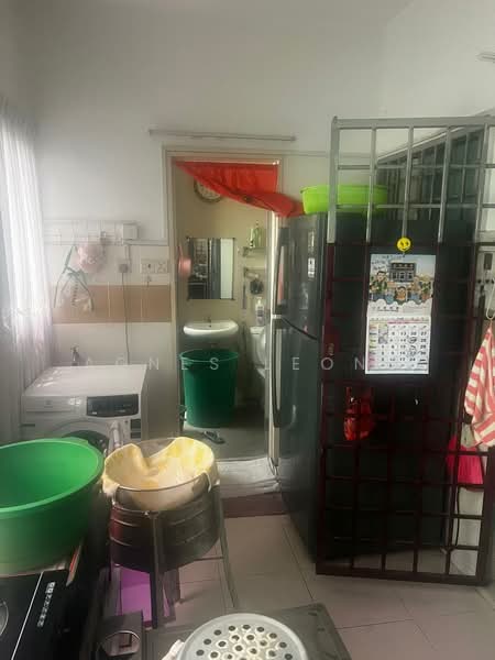 2-storey Terraced House for Sale in Seksyen U13 (Setia Alam) - Agnes Leong - Kitchen - PropertyGuru.com.my