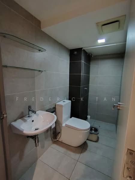 Pejabat untuk Disewa di Pjs 52 (Petaling Jaya) - Frederick Tan - Bathroom - PropertyGuru.com.my